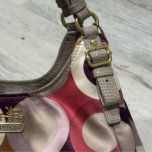 Coach Madison Graphic Op Art Maggie Bag - Picture 7 of 16